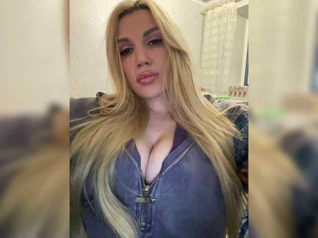 SonaZ live cam on BongaCams