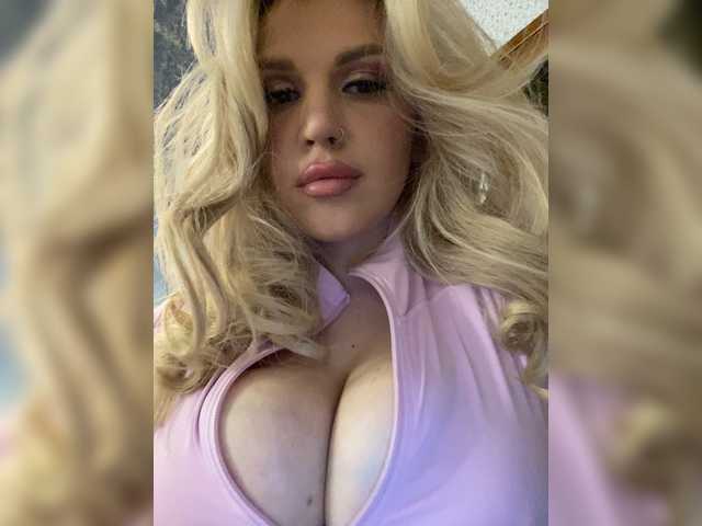 SonaZ live cam on BongaCams
