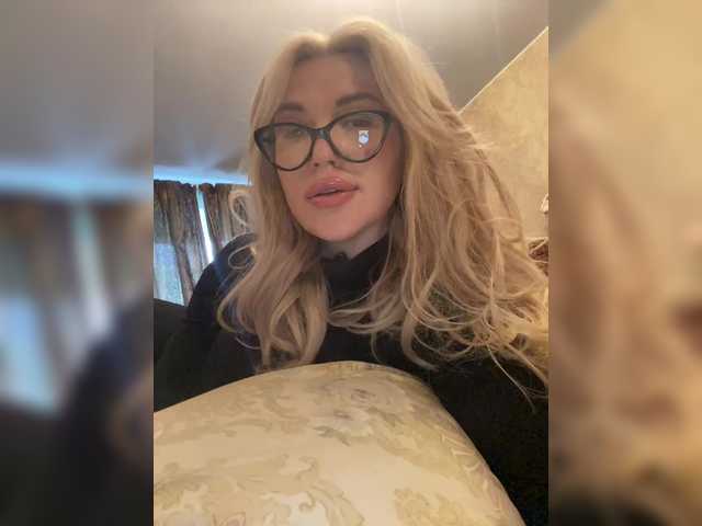 SonaZ live cam on BongaCams