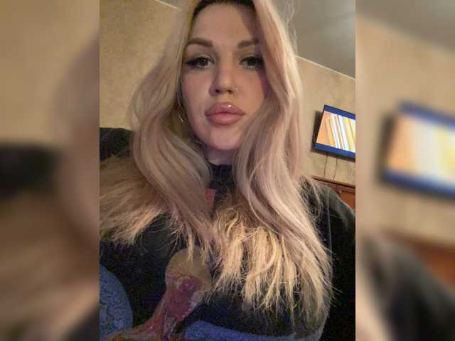 SonaZ live cam on BongaCams