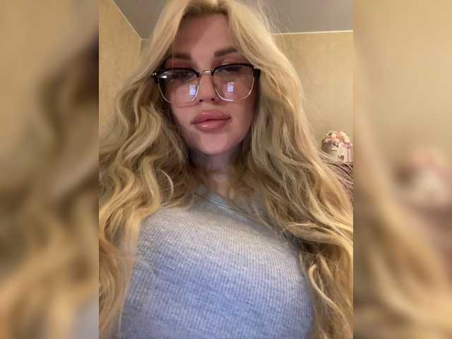 SonaZ live cam on BongaCams