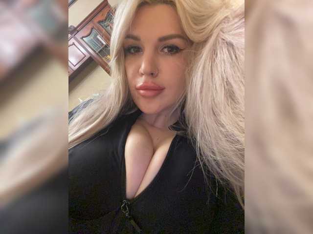 SonaZ live cam on BongaCams