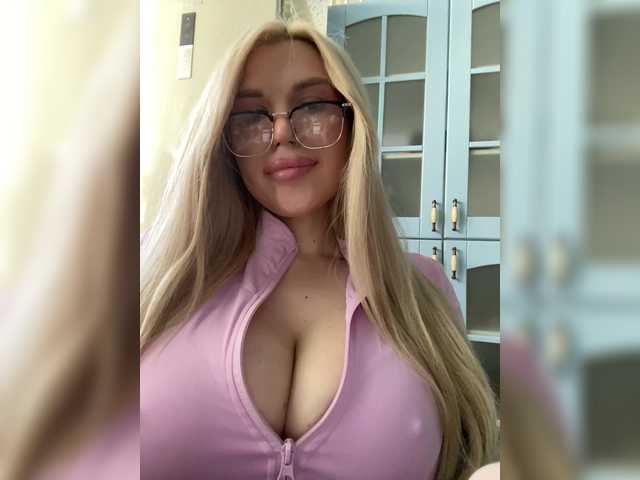 SonaZ live cam on BongaCams