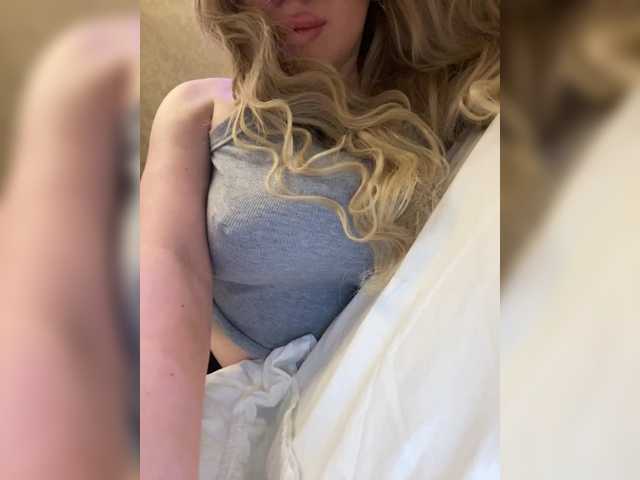 SonaZ live cam on BongaCams