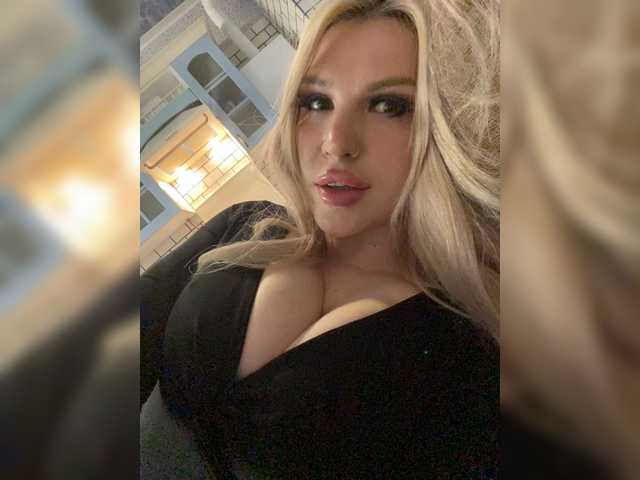 SonaZ live cam on BongaCams