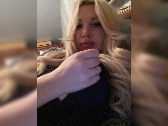 SonaZ live cam on BongaCams