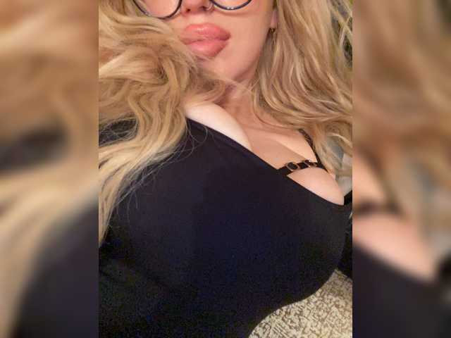 SonaZ live cam on BongaCams