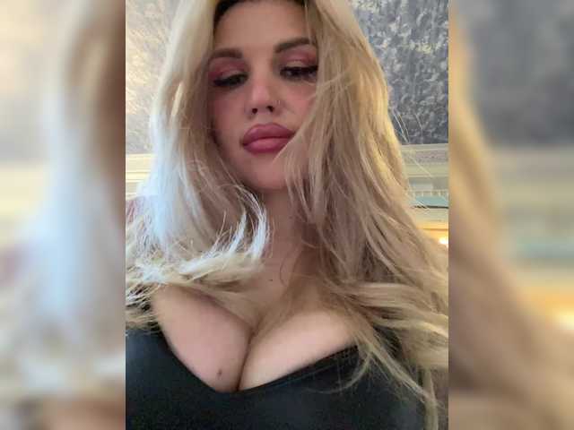 SonaZ live cam on BongaCams