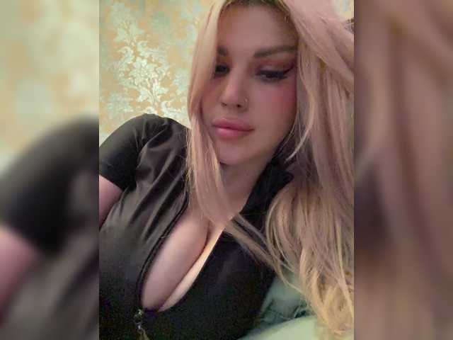 SonaZ live cam on BongaCams