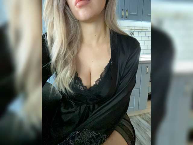  SonaZ chat room