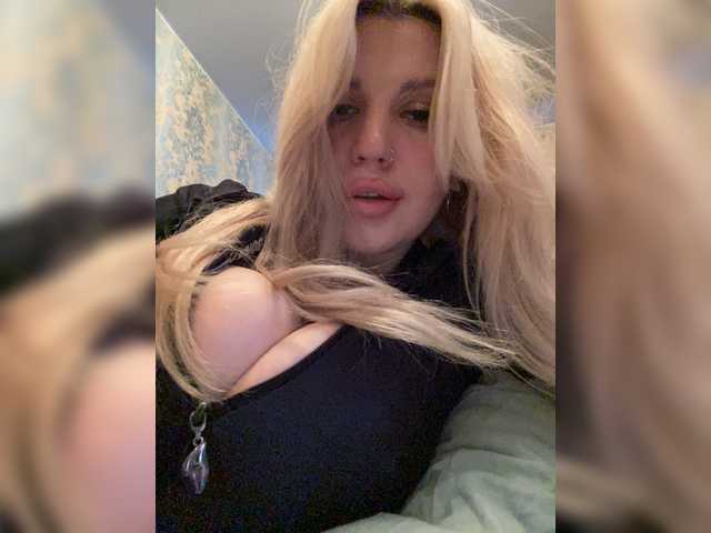 SonaZ live cam on BongaCams