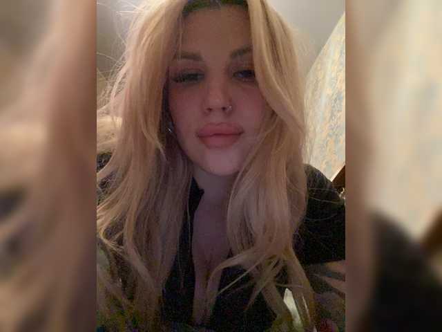 SonaZ live cam on BongaCams