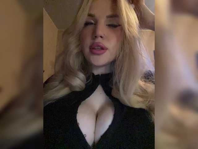 SonaZ live cam on BongaCams