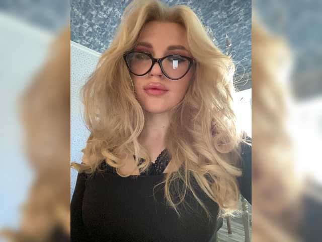 SonaZ live cam on BongaCams