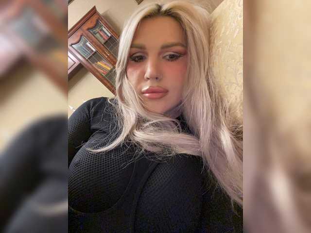 SonaZ live cam on BongaCams