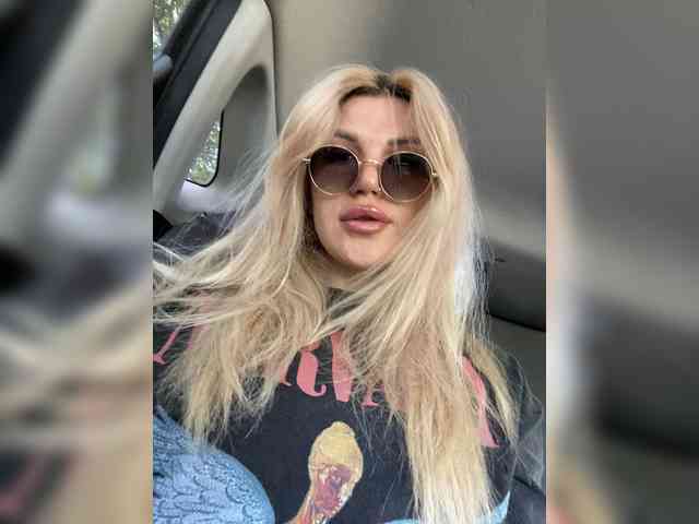 __Alya___ webcam
