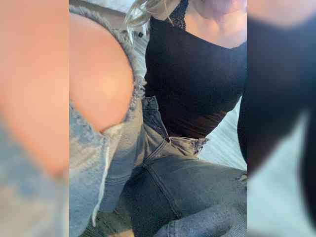 __Alya___ webcam