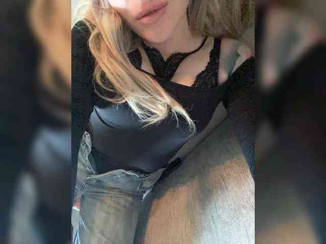 __Alya___ webcam