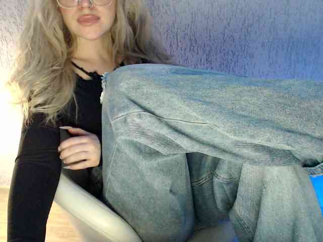 __Alya___ webcam
