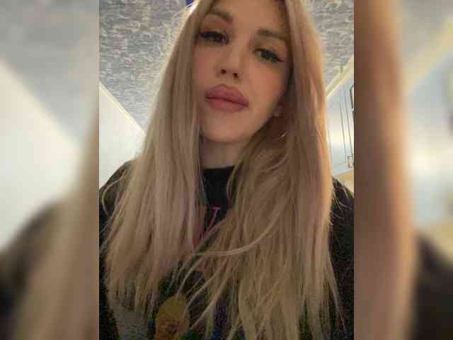 __Alya___ webcam