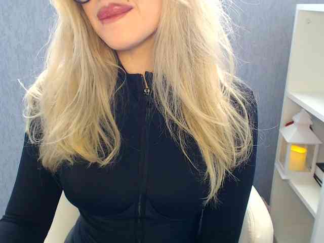 __Alya___ webcam