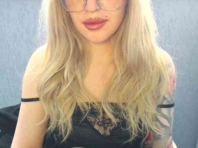 __Alya___ webcam