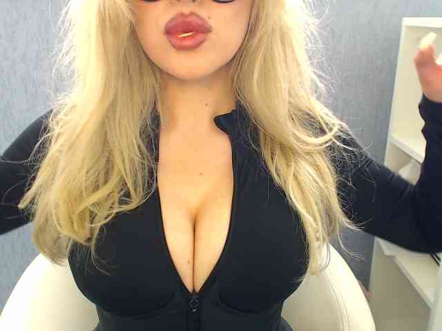 __Alya___ webcam