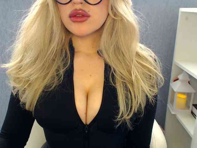 __Alya___ webcam