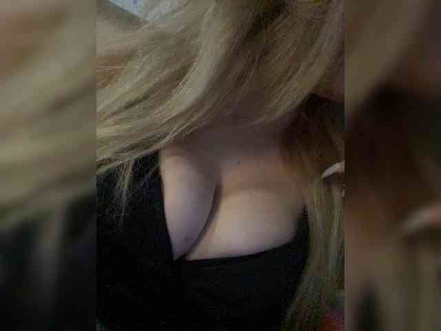 __Alya___ webcam