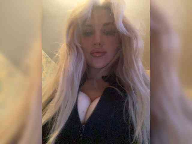 __Alya___ webcam