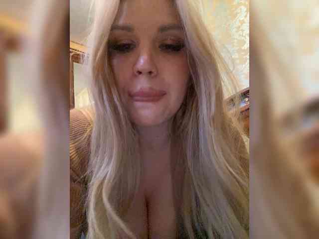 __Alya___ webcam