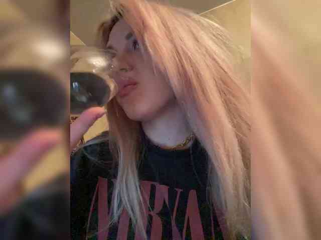 __Alya___ webcam