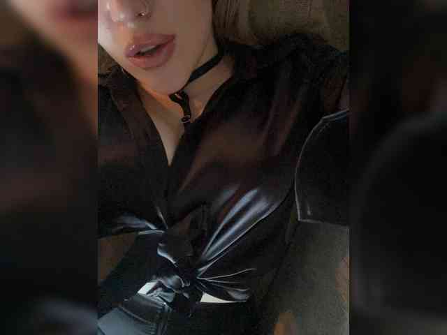 __Alya___ webcam