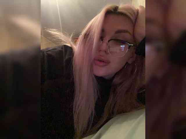 __Alya___ webcam