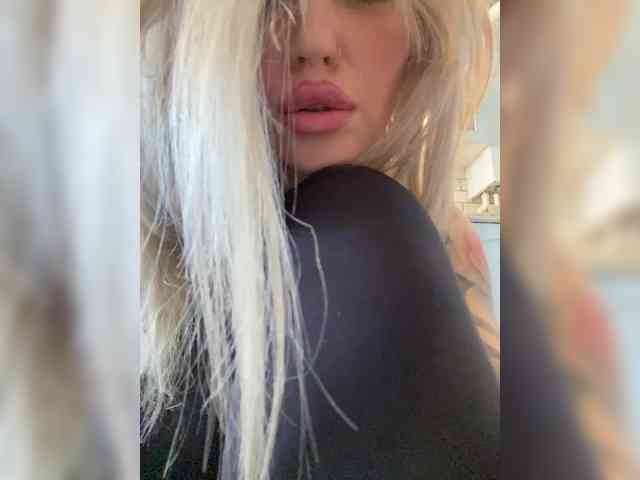 __Alya___ webcam