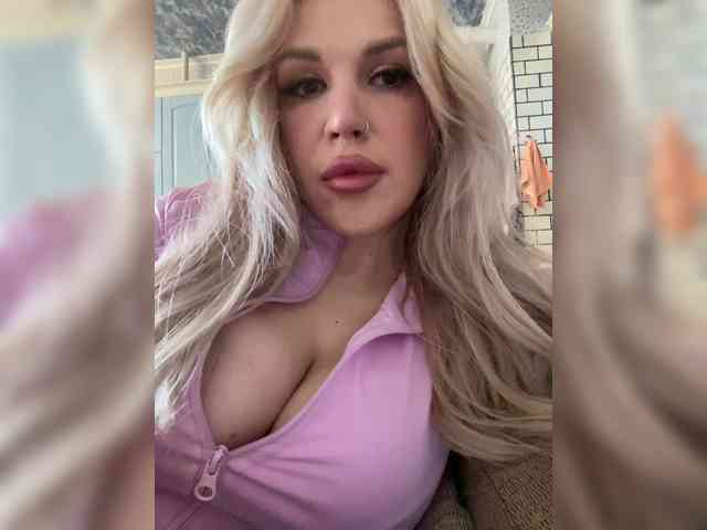 VibrateMeBaby webcam