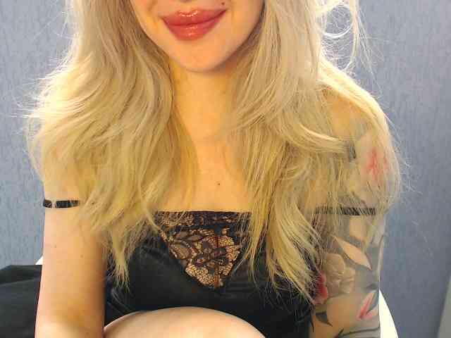 __Alya___ webcam