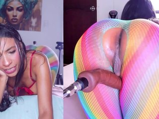 Ebony-Skye's Live Webcam