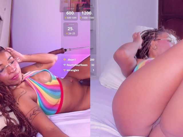 Ebony-Skye live cam on BongaCams