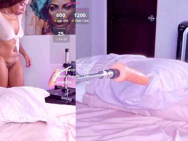 Ebony-Skye webcam