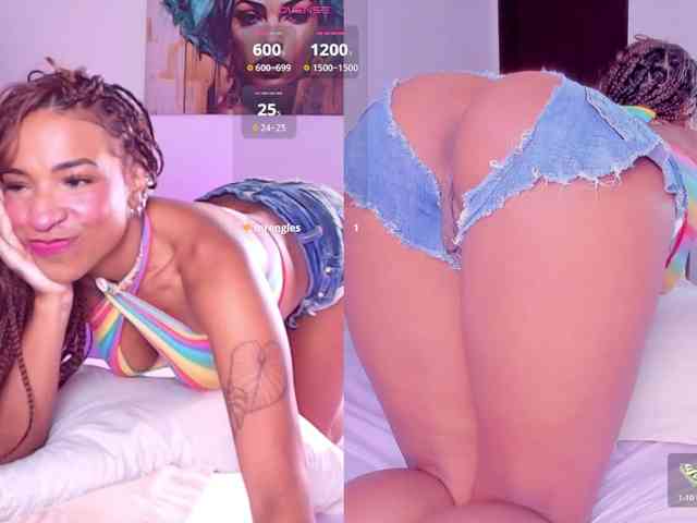 Ebony-Skye webcam