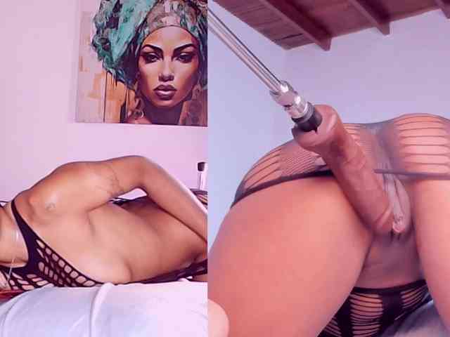 Ebony-Skye webcam