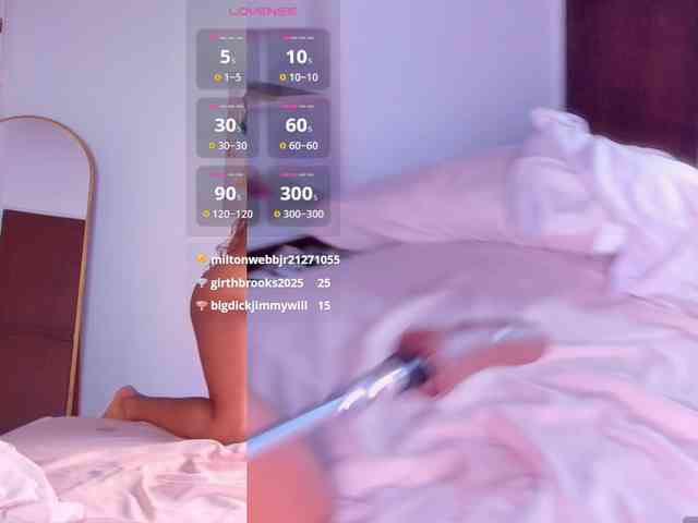 Ebony-Skye webcam