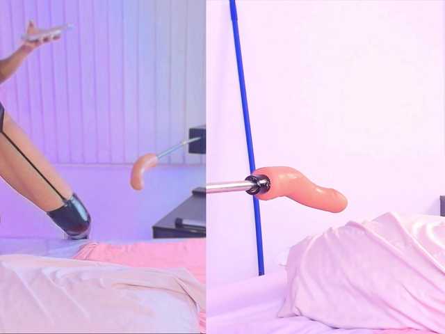 Little-Siena live cam on BongaCams