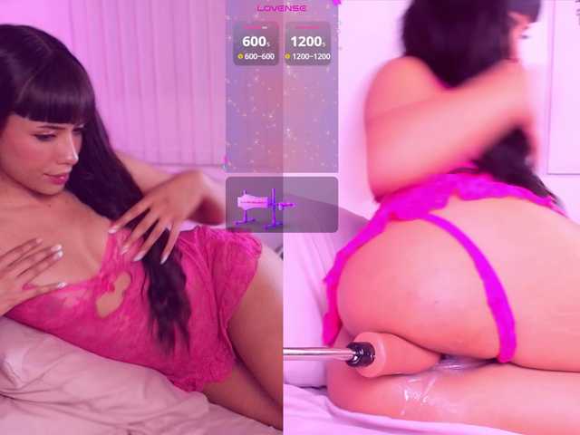 Little-Siena live cam on BongaCams