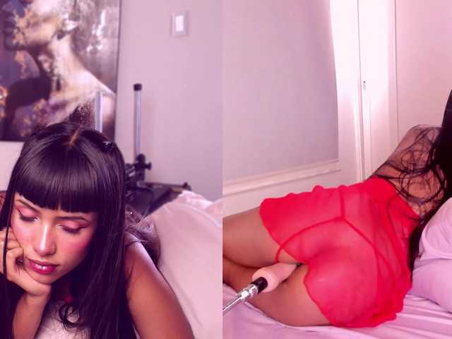 Little-Siena live cam on BongaCams