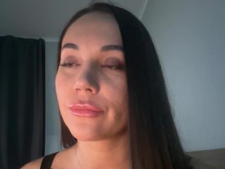 QWEENII Porn Show