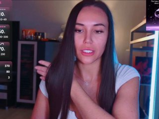 QWEENII Porn Show