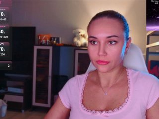 QWEENII Porn Show