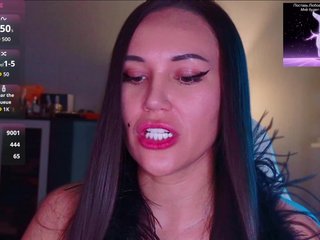 QWEENII Porn Show